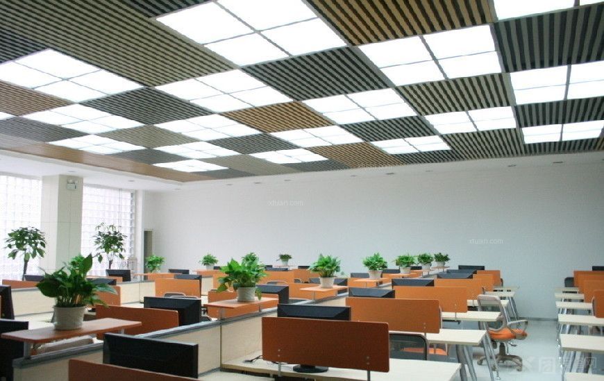 景观式办公室装修效果图(图2) 景观式办公室装修效果图(图2)